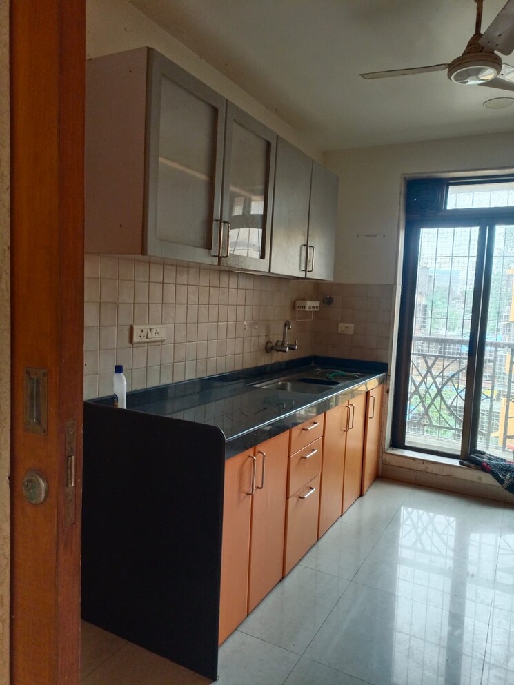 Kitchen, mahim west 2 Bedroom 860 Sq.Ft. Apartment In Mahim West Mumbai 9206151