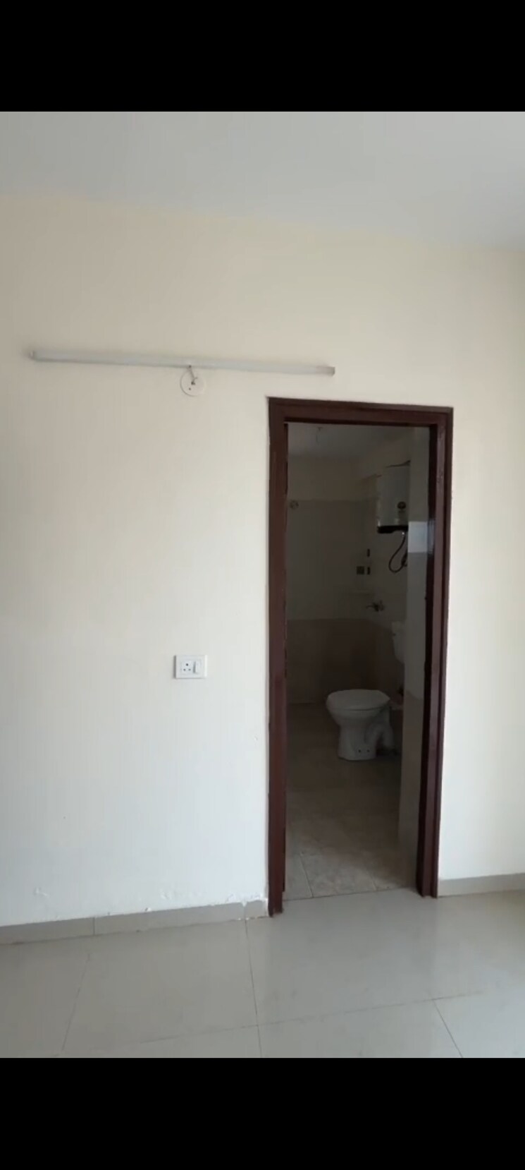 Attached Bathroom, shree-vardhman-green-court 2 Bedroom 636 Sq.Ft. Apartment In Sector 90 Gurgaon 9206229