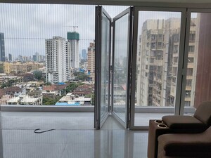 Room in 3 BHK Apartment at Kalpataru Antariksha, Prabhadevi – for Sale
