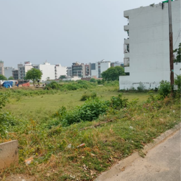  Plot For Sale in Parklands, Sector 85