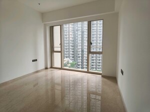 Room in 3 BHK Apartment at Lodha Kiara, Worli – for Sale