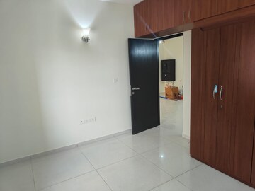 Room in 2 BHK Apartment at HRC Ibbani, Jakkuru – for Rent