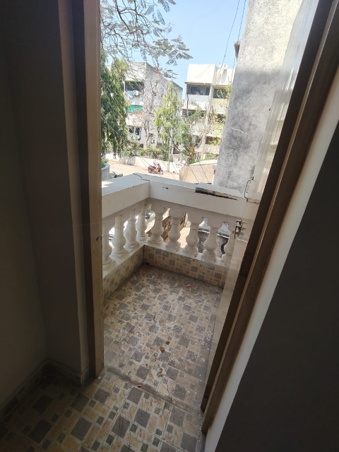 2 BHK + Pooja Room Apartment For Rent in Tulsi Tower