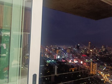 2 BHK Apartment For Rent in Romell Aether, Goregaon East