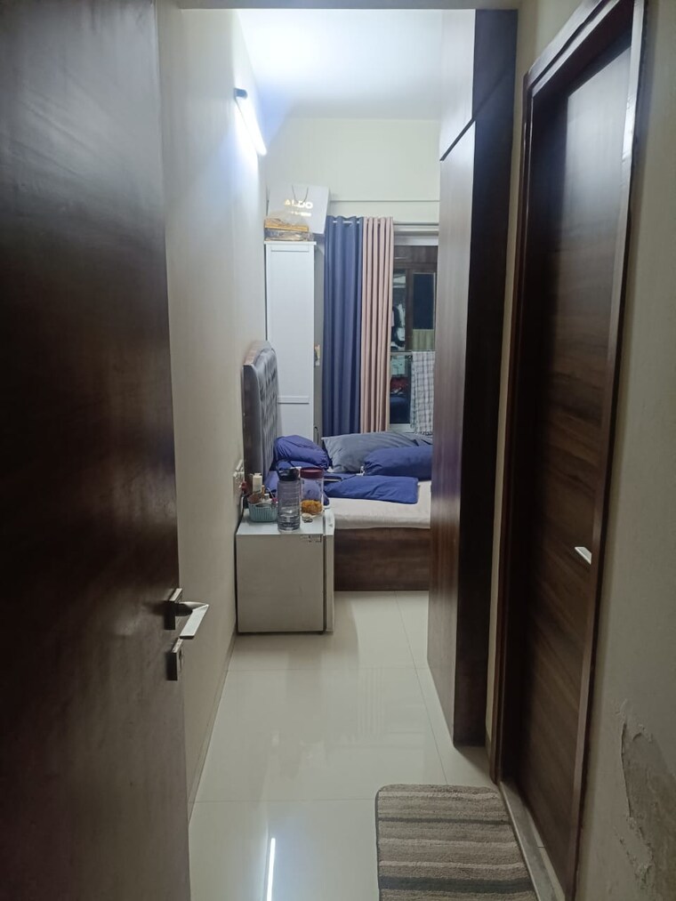 Bathroom, romell-aether 2 Bedroom 709 Sq.Ft. Apartment In Goregaon East Mumbai 9206945