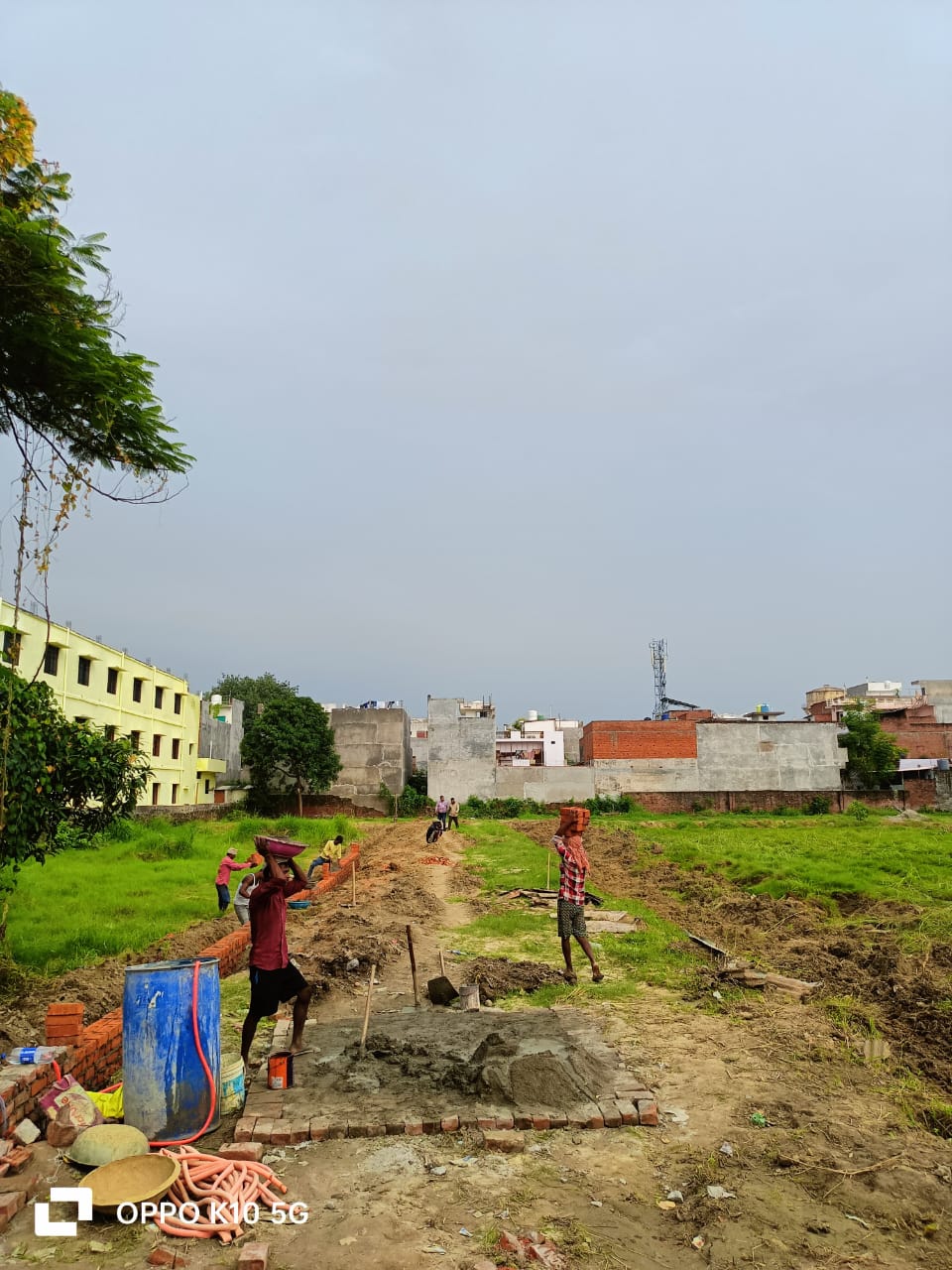 Plot For Sale in Telibagh