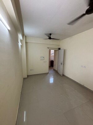 Room in 3 BHK Apartment at Conscient Habitat 78, Sector 78 – for Sale