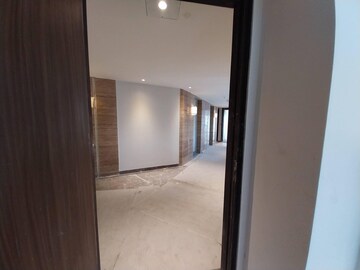 Room in 3 BHK Apartment at Lodha Kiara, Worli – for Sale