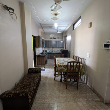 Living Room in 3.5 BHK Villa at Sector 23 – for Rent