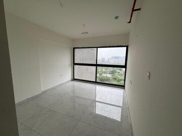 Room in 2 BHK Apartment at Matoshree Apartment Mundhawa, Mundhwa – for Rent