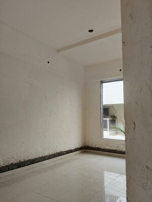 Room in 2.5 BHK Apartment at Shree Ram Apartments, Sahakar Nagar – for Sale