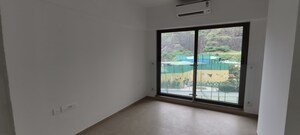 Room in 1 BHK Apartment at Kanakia Silicon Valley, Powai – for Rent