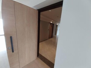  3 BHK Apartment at Lodha Vista, Lower Parel – for Sale