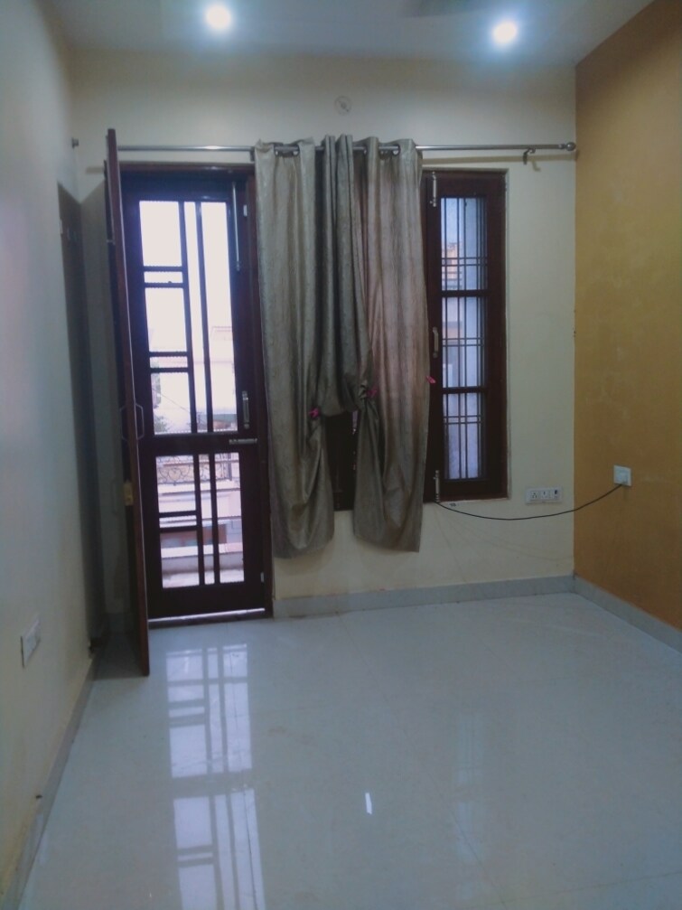 Cover Image, gomti nagar 2.5 Bedroom 1200 Sq.Ft. Independent House In Gomti Nagar Lucknow 9206701