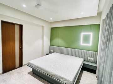 Bedroom in 3 BHK Apartment at Navrangpura – for Rent