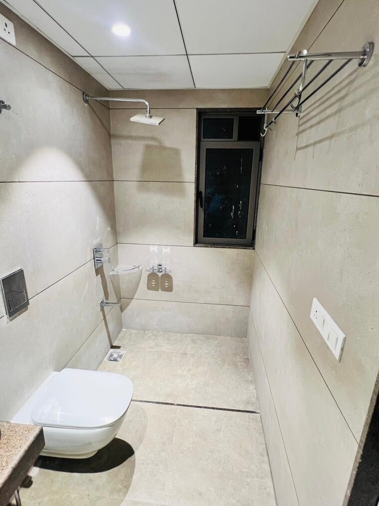 Bathroom, navrangpura 3 Bedroom 2584 Sq.Ft. Apartment In Navrangpura Ahmedabad 9206557