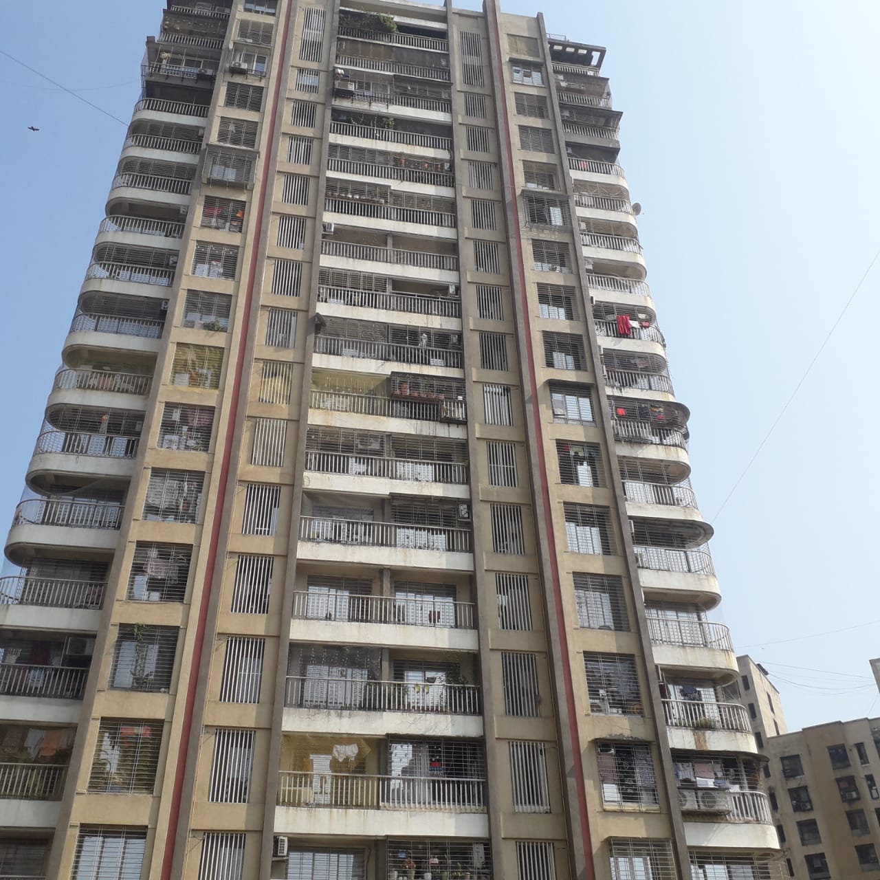 2 BHK Apartment For Sale in Unique Aurum