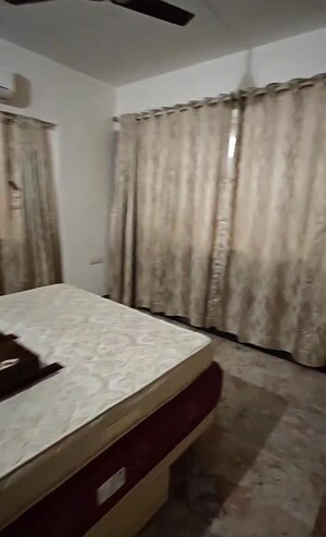 Bedroom in 3 BHK Apartment at Hiranandani Heritage Tower, Powai – for Rent