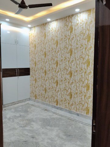 Bedroom in 2 BHK Builder Floor at Harsha City Mall, Shakti Khand 2 – for Sale