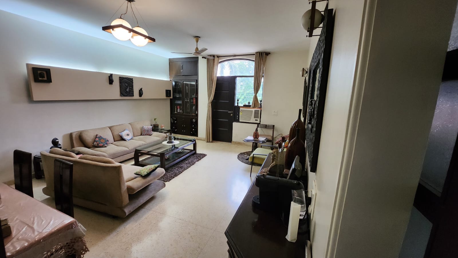 3.5 BHK + Servant Room Independent House For Rent in RWA Apartments Sector 50