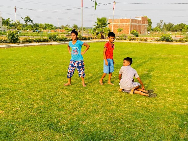 Garden, wing-lucknow-greens-plots  2100 Sq.Ft. Plot In Sultanpur Road Lucknow 9207119