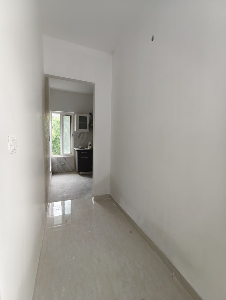 Room, acl-apartment 3 Bedroom 1800 Sq.Ft. Apartment In Vasant Kunj Delhi 9207141