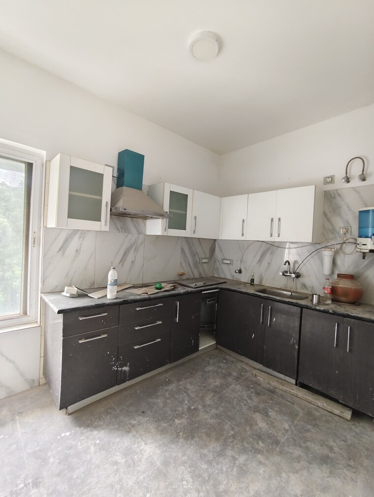 Kitchen, acl-apartment 3 Bedroom 1800 Sq.Ft. Apartment In Vasant Kunj Delhi 9207141