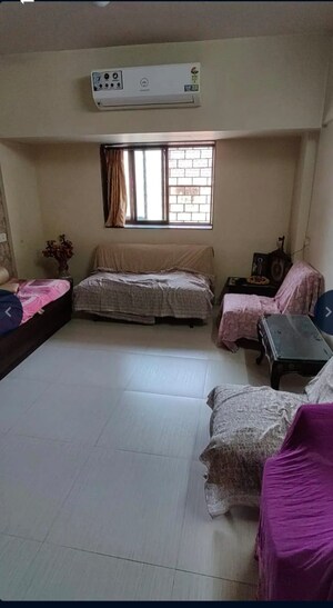 Bedroom in 2 BHK Apartment at Amann Akansha Heights, Worli – for Rent