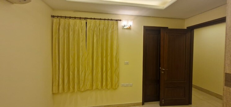 Bedroom, greater kailash ii 4 Bedroom 300 Sq.Yd. Builder Floor In Greater Kailash ii Delhi 9207224