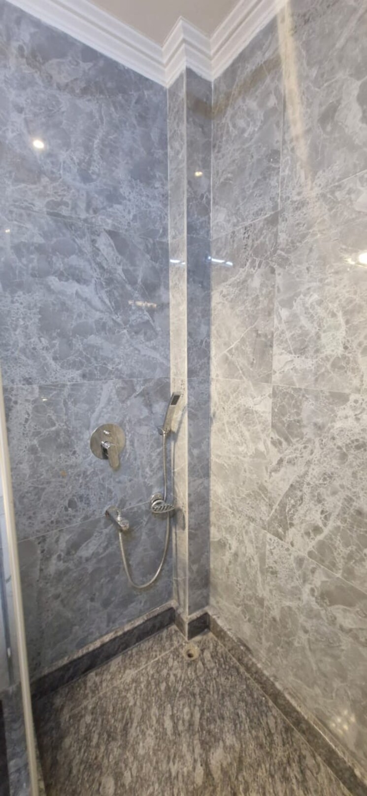 Bathroom, greater kailash ii 4 Bedroom 300 Sq.Yd. Builder Floor In Greater Kailash ii Delhi 9207224