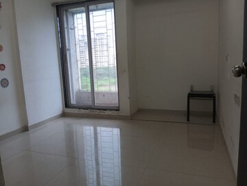 2 BHK Apartment For Sale in Cosmos Classique, Ghodbunder Road