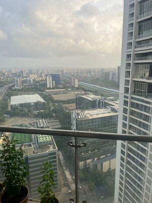 2 BHK Apartment For Rent in Lodha Fiorenza, Goregaon East