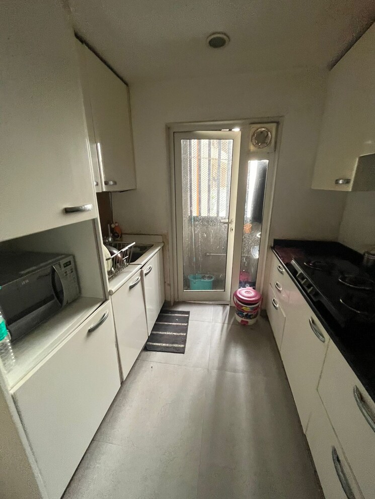 Kitchen, lodha-fiorenza 2 Bedroom 800 Sq.Ft. Apartment In Goregaon East Mumbai 9207235