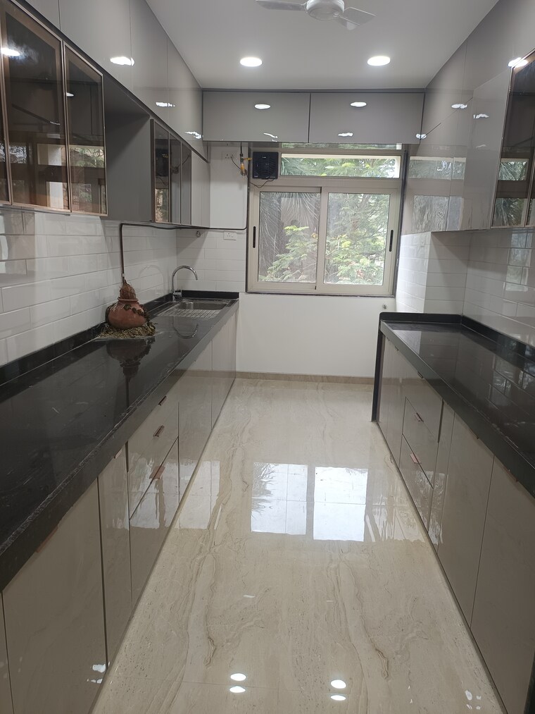 Kitchen, gulmohar road 3 Bedroom 1100 Sq.Ft. Apartment In Gulmohar Road Mumbai 9207248