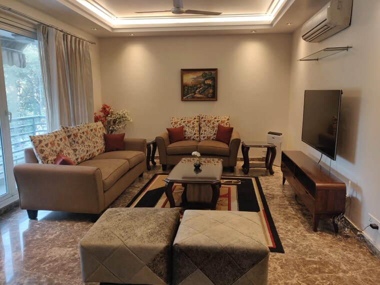 Living Room, panchsheel enclave 4 Bedroom 350 Sq.Yd. Builder Floor In Panchsheel Enclave Delhi 9207237