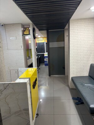  Office Space For Sale in Navrangpura