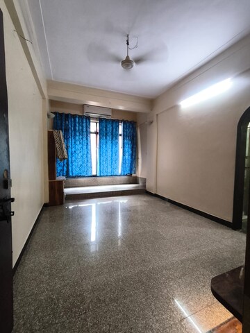 Room in 2 BHK Apartment at Sector 39 – for Rent