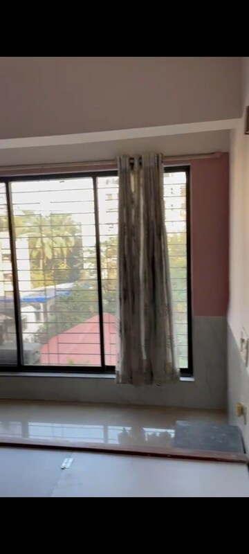 Room in 2 BHK Apartment at Roshan CHS Andheri, Andheri East – for Sale