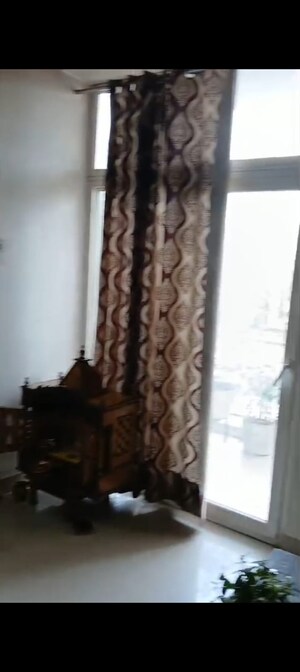 Staircase in 3 BHK Apartment at Hawelia Valencia Homes, Sector 1 Greater Noida – for Rent