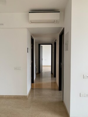 Room in 2 BHK Apartment at Hiranandani Zen Atlantis, Powai – for Rent