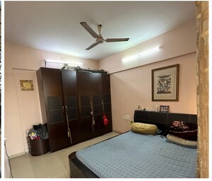 Bedroom in 2 BHK Apartment at Pearl Heights, Andheri West – for Sale