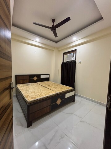 Bedroom in 2 BHK Apartment at Palm Residency Chhatarpur, Chattarpur – for Rent