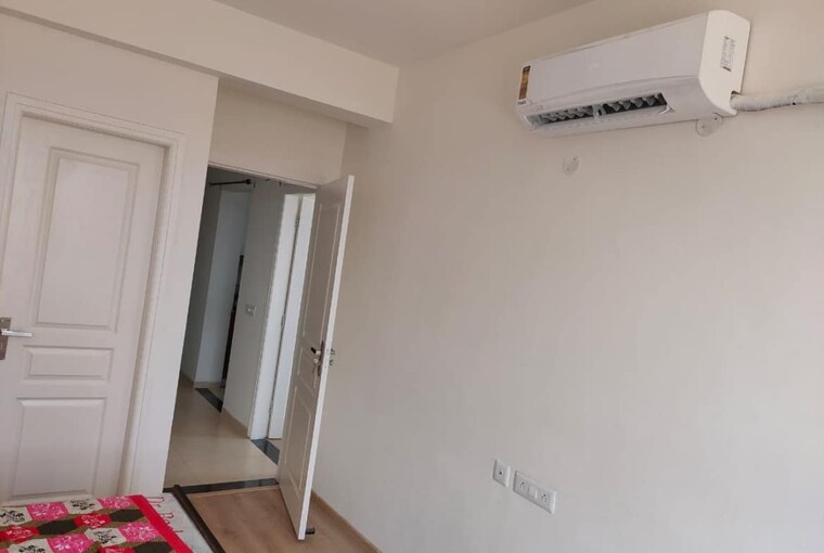 Room, sushma-joynest-zrk 2 Bedroom 1400 Sq.Ft. Apartment In Ghazipur Zirakpur 9207488