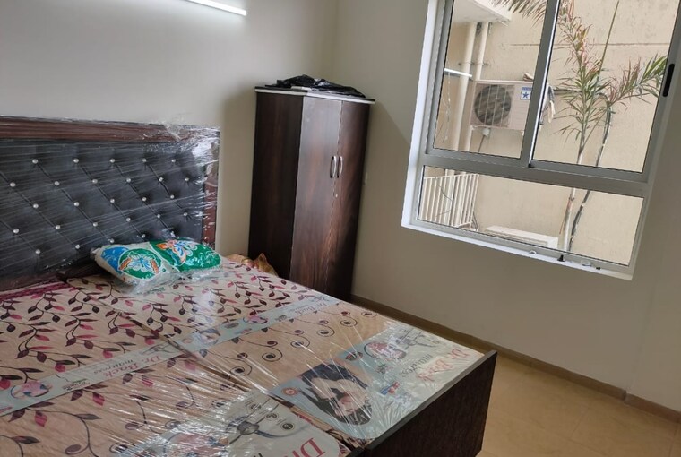 Bedroom, sushma-joynest-zrk 2 Bedroom 1400 Sq.Ft. Apartment In Ghazipur Zirakpur 9207488