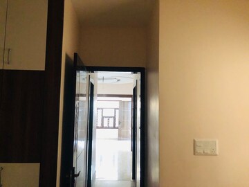 Building Lobby in 3 BHK Villa at Bijnor Road – for Sale