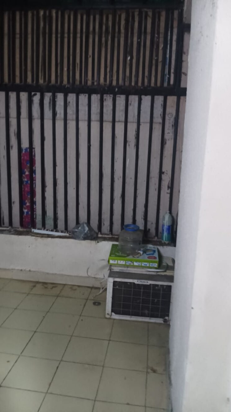 Balcony, gaur-city-5th-avenue 2 Bedroom 910 Sq.Ft. Apartment In Sector 4 Greater Noida Greater Noida 9207639