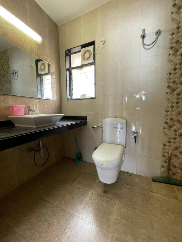 Bathroom, goel-ganga-constella 2 Bedroom 950 Sq.Ft. Apartment In Kharadi Pune 9207612