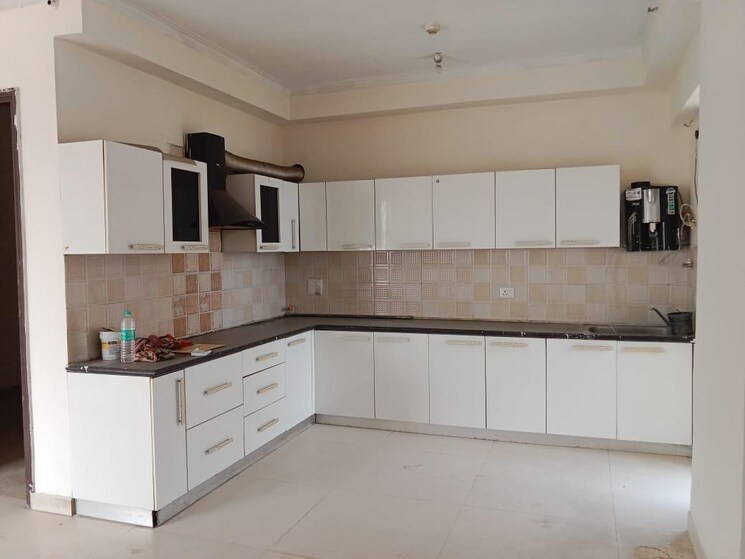 Kitchen, crossing-republik 3 Bedroom 1880 Sq.Ft. Apartment In Crossing Republic Ghaziabad 9207617