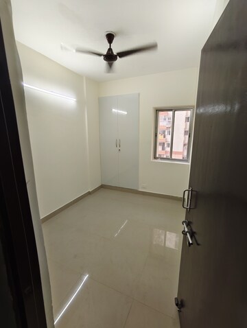Room in 1 BHK Apartment at Dwarka Mor – for Rent