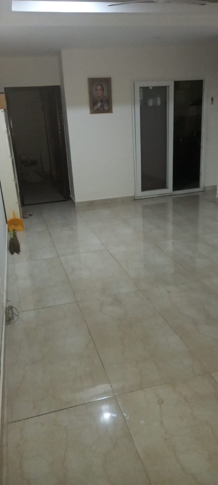 Room, sahastradhara road 3 Bedroom 2200 Sq.Ft. Builder Floor In Sahastradhara Road Dehradun 9207610